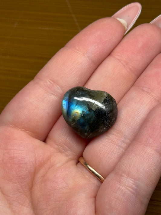 Small Flashy Labradorite Heart